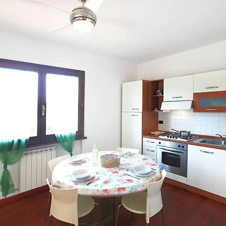 Sara By Interhome Apartman
