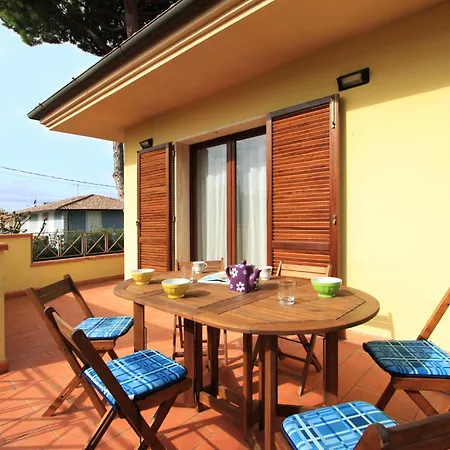 Sara By Interhome Apartman